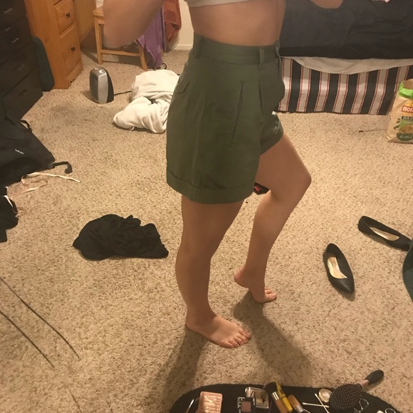 Vintage High Waist Shorts - Picture 4 of 6